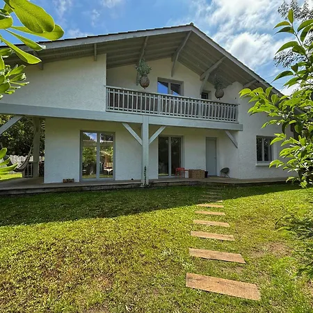 Casa vacanze Light-filled House With Pool In Petit Piquey Lège-Cap-Ferret